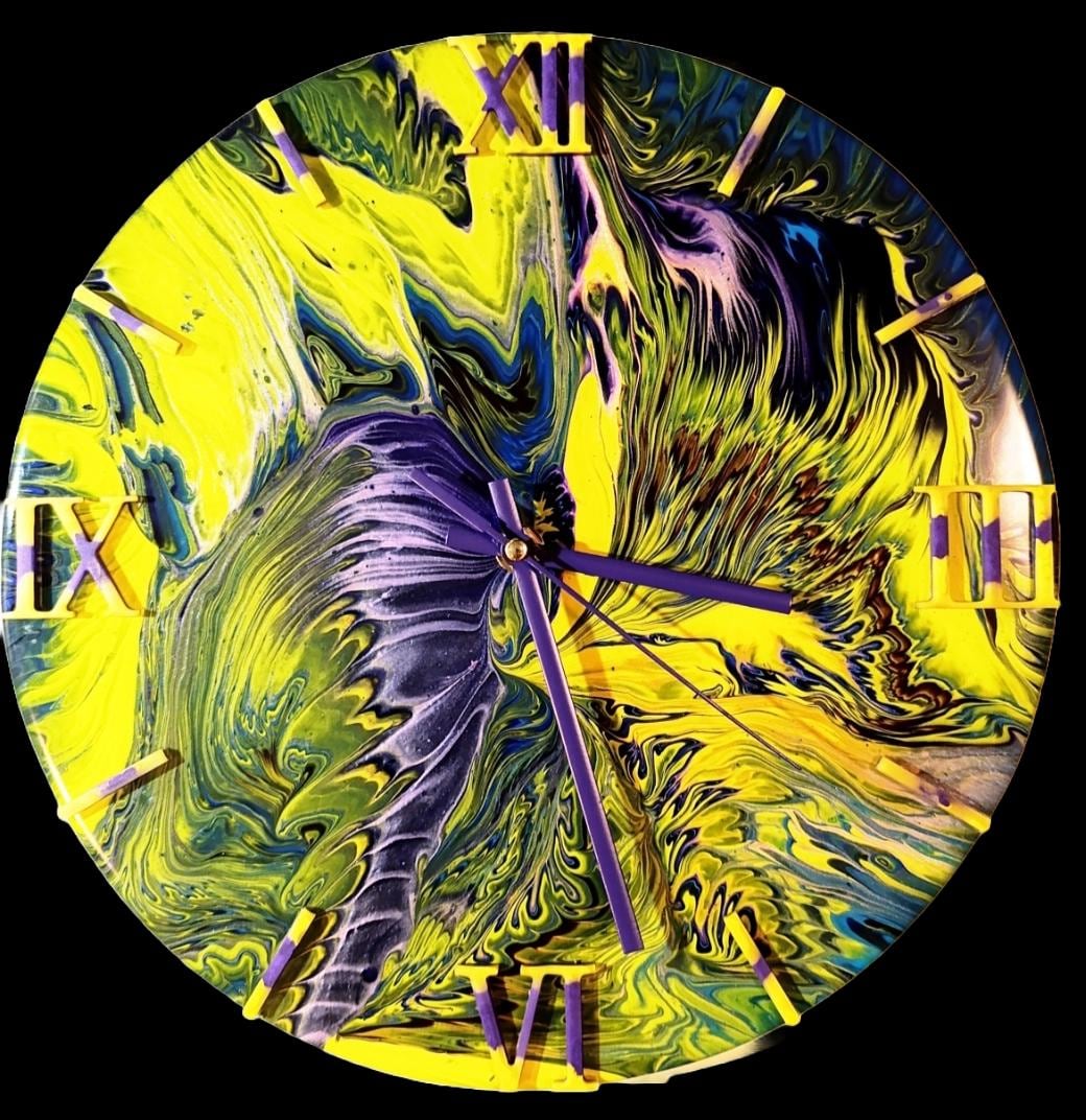 "Electric Flow – Handmade Acrylic Pour Wall Clock"
Bold, vibrant, and one-of-a-kind. This handmade wall clock features an electric fusion of yellow, purple, and black created with the acrylic pouring technique, finished with 2 layers of resin. A true statement piece that combines art and function, perfect for adding energy and style to any space.