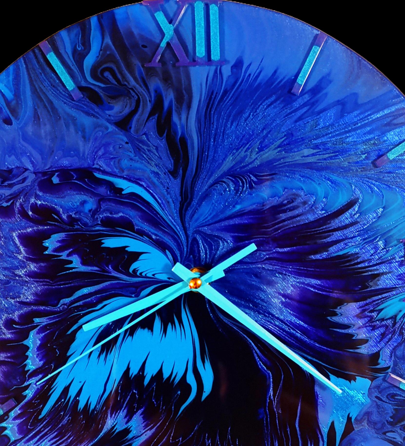 Wandklok 30cm paars Velvet Twilight detail fluweel effect acryl pouring belgië