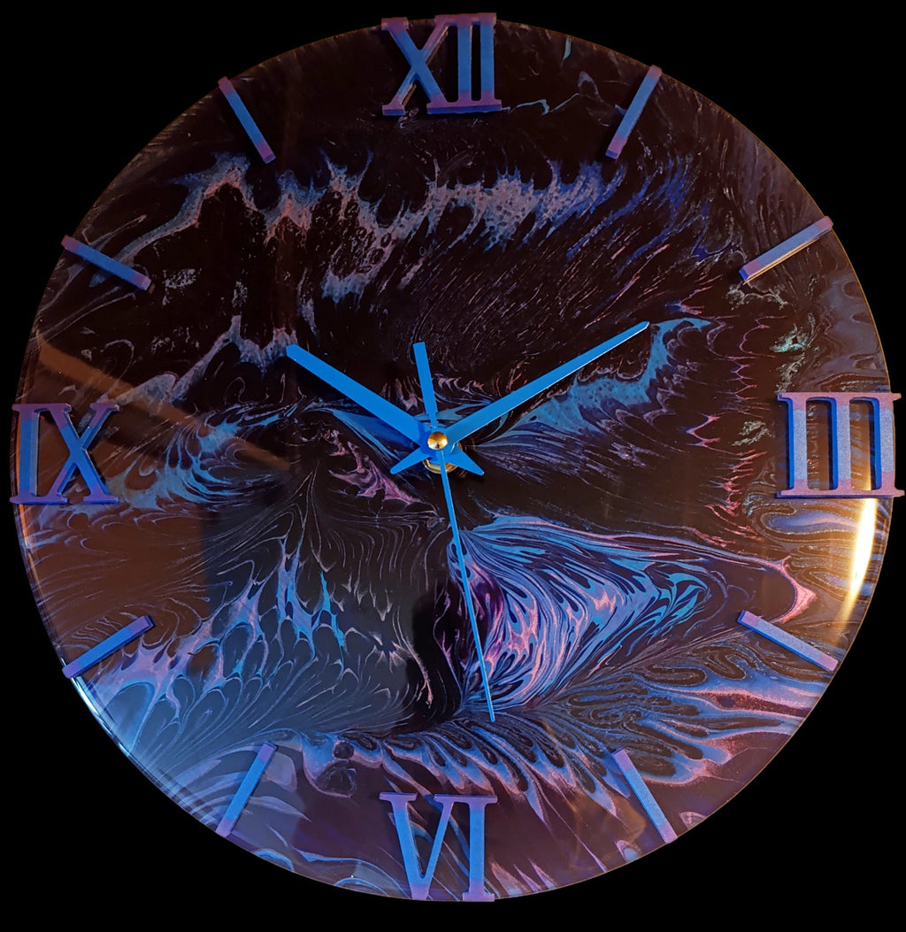 Wandklok 30cm zwart paars Midnight Swirl moderne design klok handgemaakt belgië